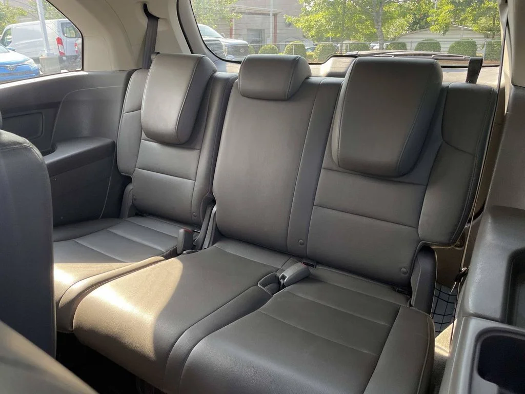 Used 2014 White Honda EX-L image 15