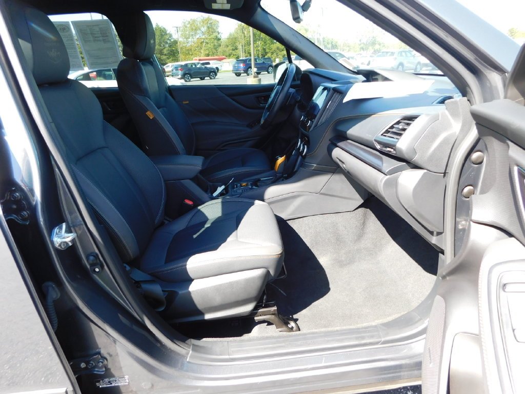 Used 2024 Gray Metallic Subaru Wilderness image 18