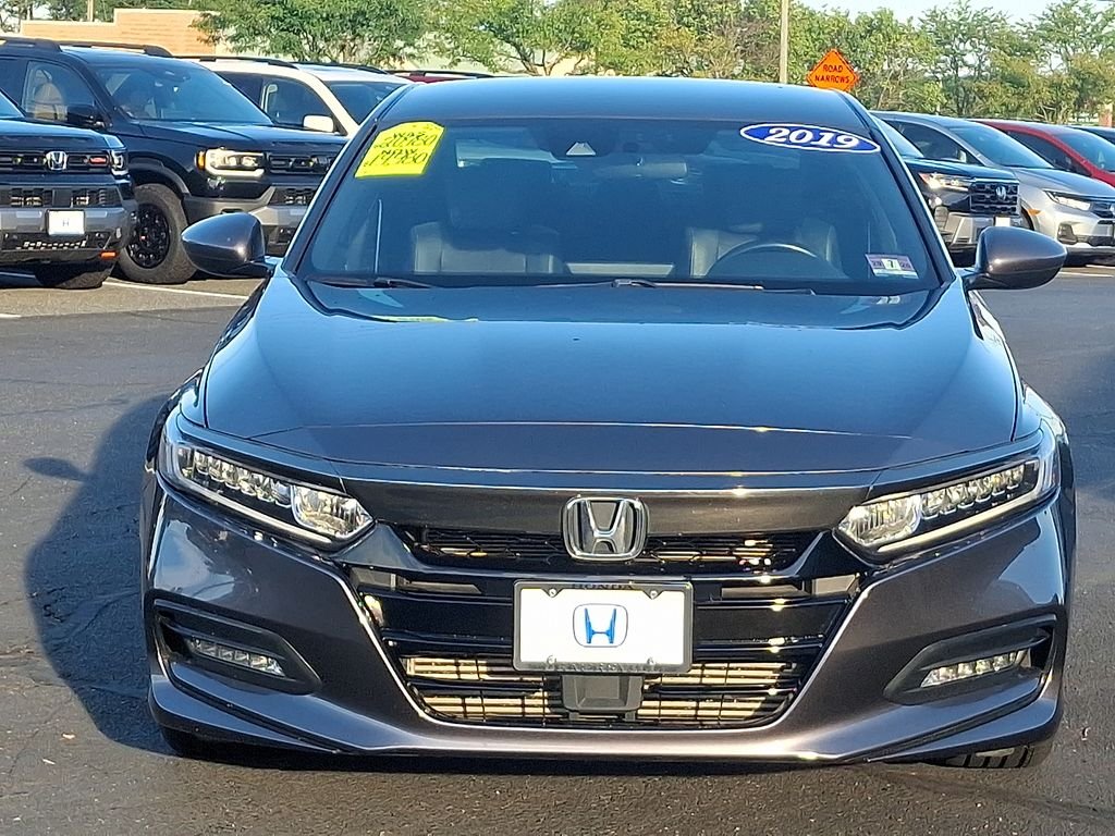 1HGCV1F38KA092222