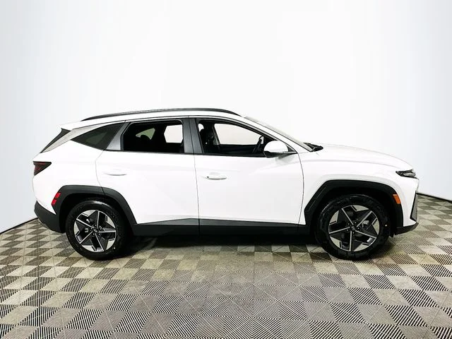 New 2026 Hyundai TUCSON SEL