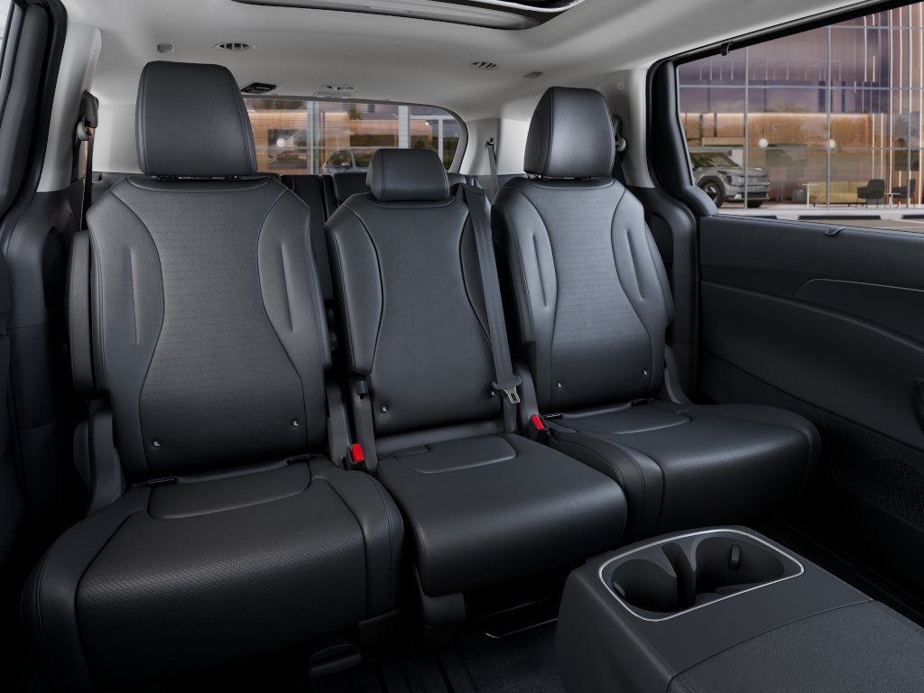 New 2027 Ivory Silver Kia SX Prestige image 16