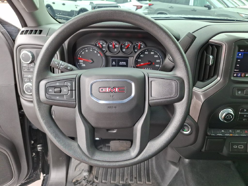 2025 GMC Sierra 1500 Pro - Photo 11