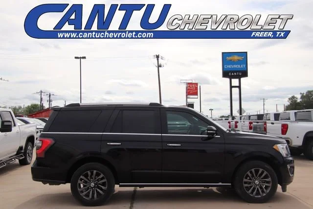 2021 Ford Expedition Limited's photo
