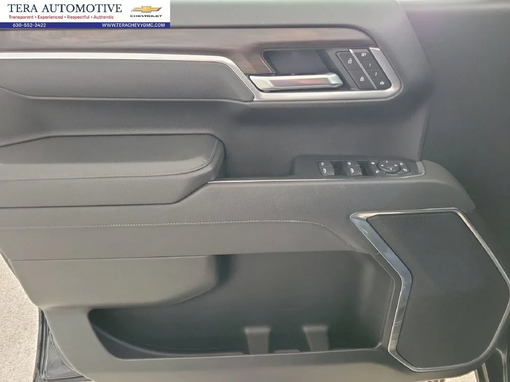 2025 GMC Sierra 1500 SLT - Photo 15