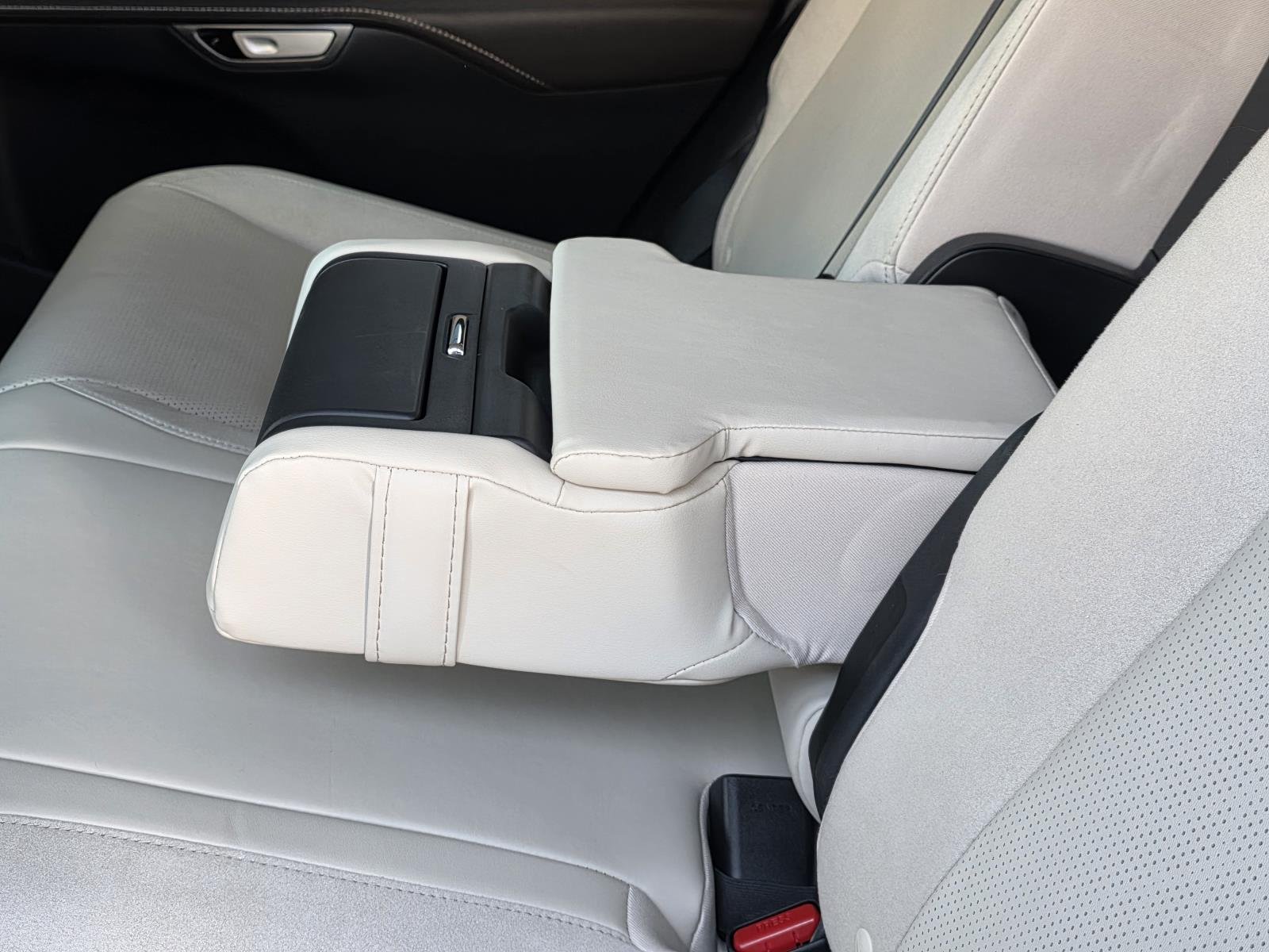 Certified Used 2023 Copper Lexus 350 Luxury image 10