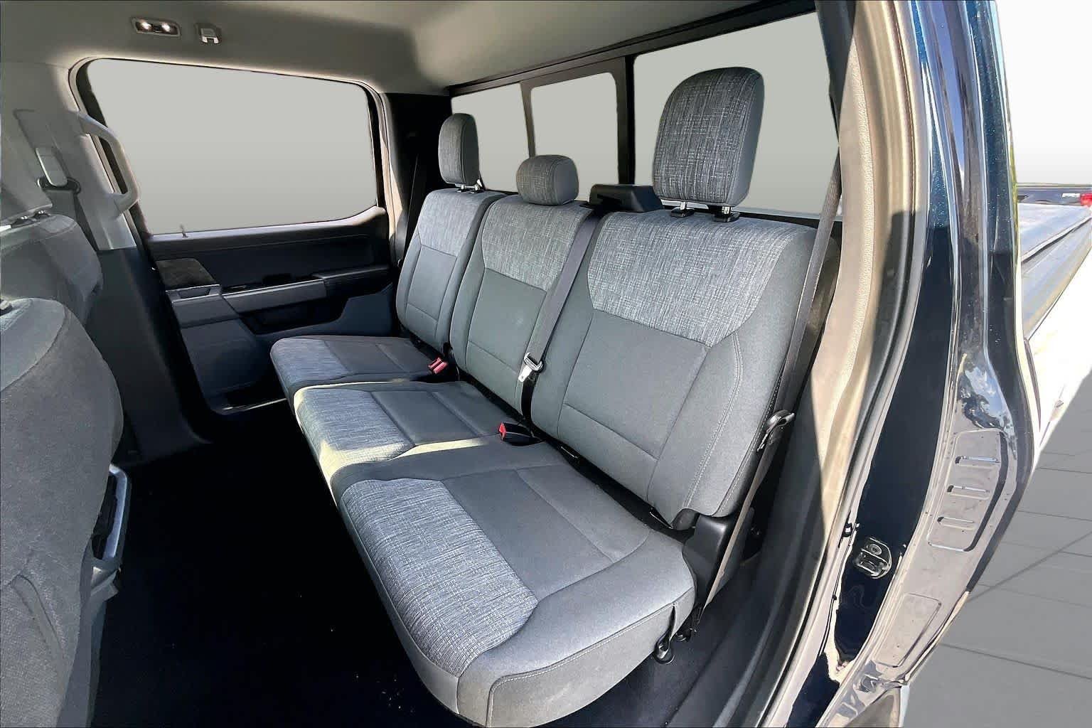 Used 2023 Antimatter Blue Metallic Ford XLT image 20