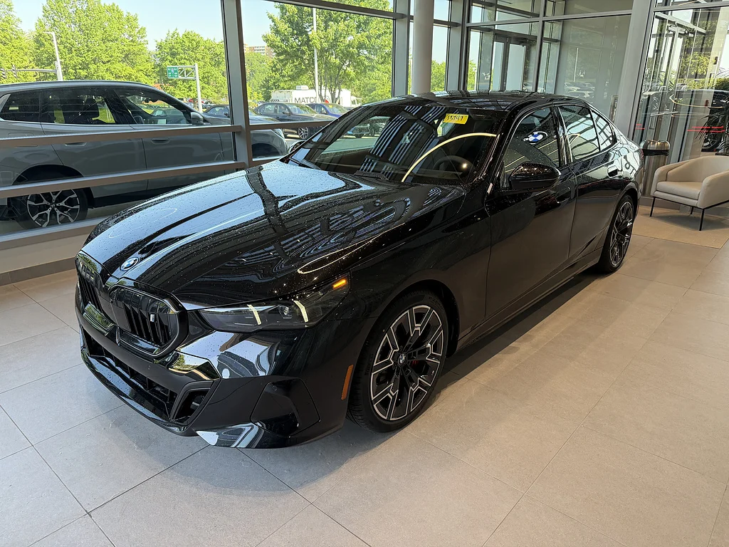 New 2027 Black Sapphire Metallic BMW xDrive40 image 3