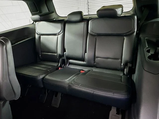 New 2026 Ford Expedition Platinum