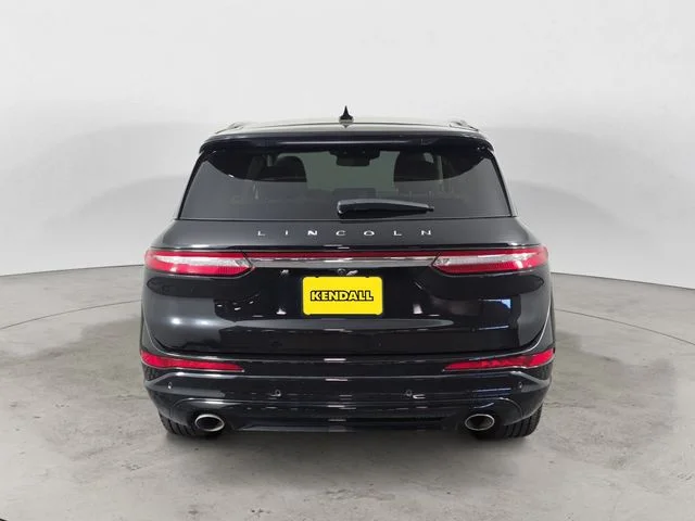 Used 2024 Black Metallic Lincoln Grand Touring image 6