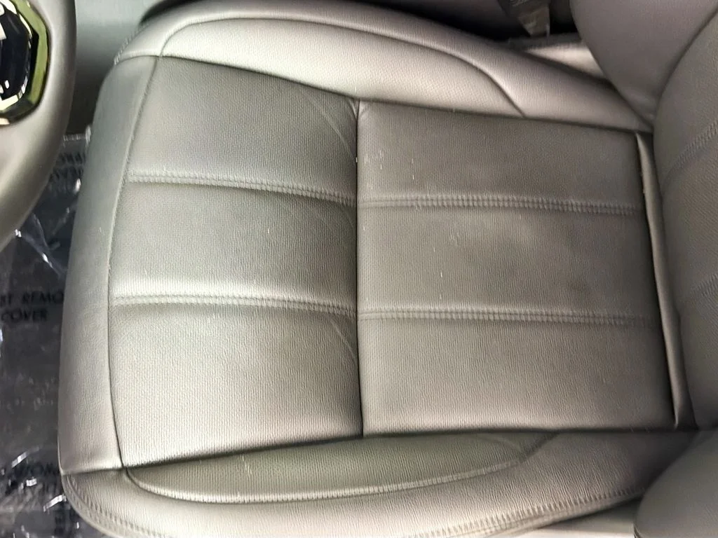 Used 2026 White Land Rover Dynamic image 20