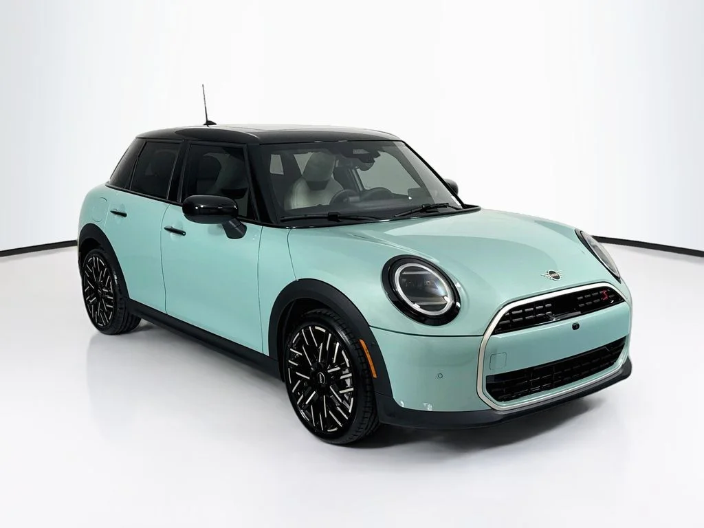 New 2027 Ocean Wave Green Metallic MINI Iconic image 3