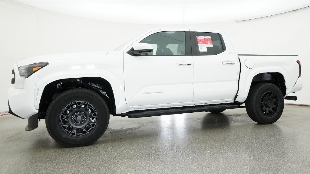 New 2026 Ice Cap Toyota SR5 image 4