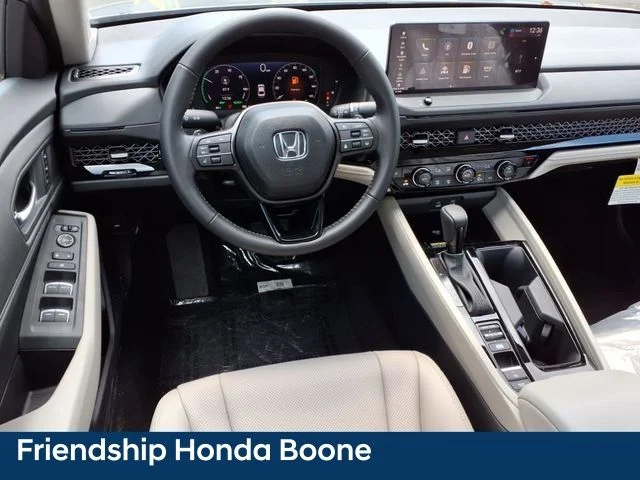 Used 2025 Gray Honda EX-L image 14