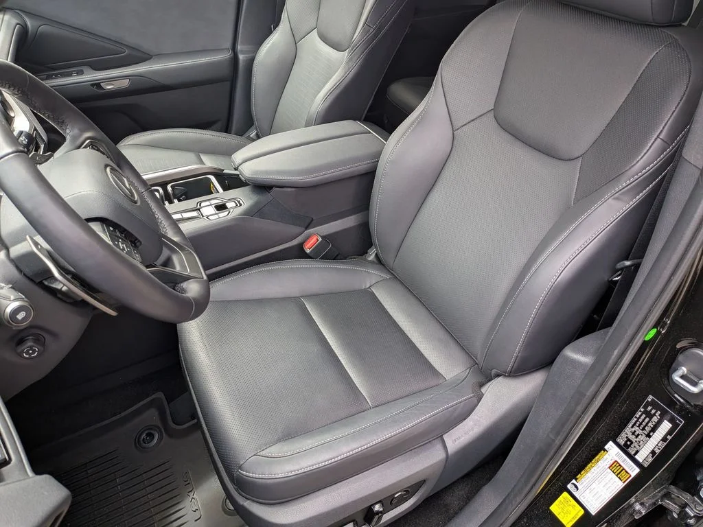 Used 2025 Black Lexus 350 Premium image 13