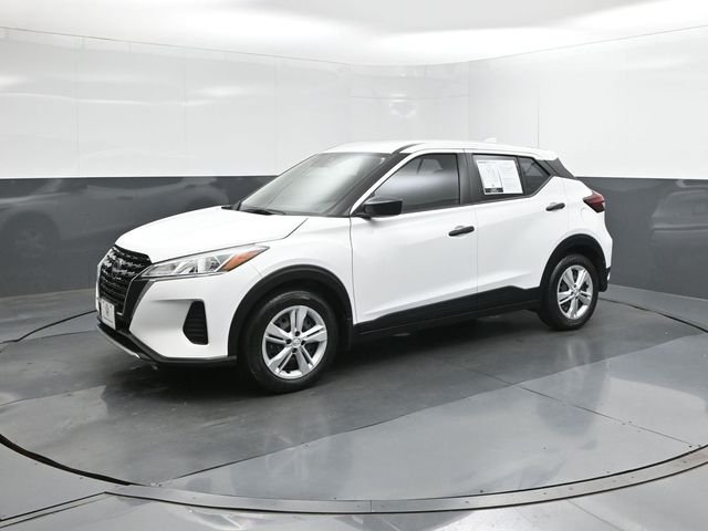 Used 2024 White Nissan S image 30