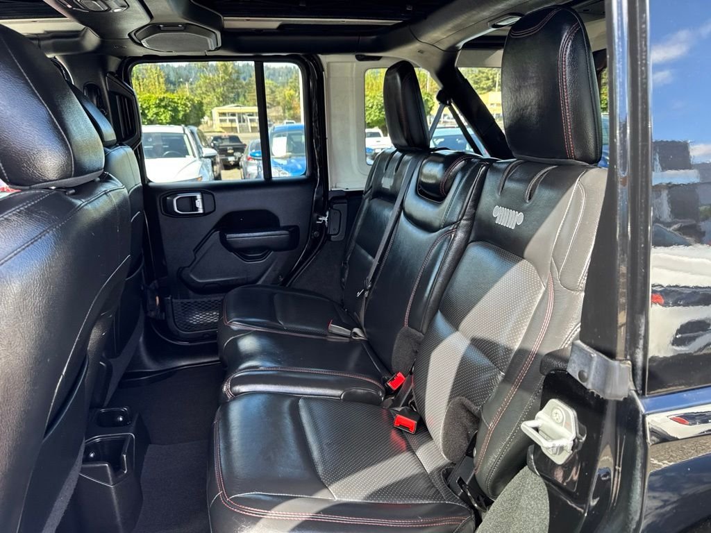 Used 2023 Black Clearcoat Jeep Rubicon image 5