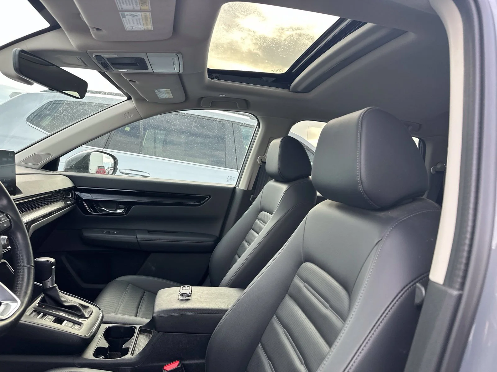 Used 2024 Gray Honda EX-L image 5