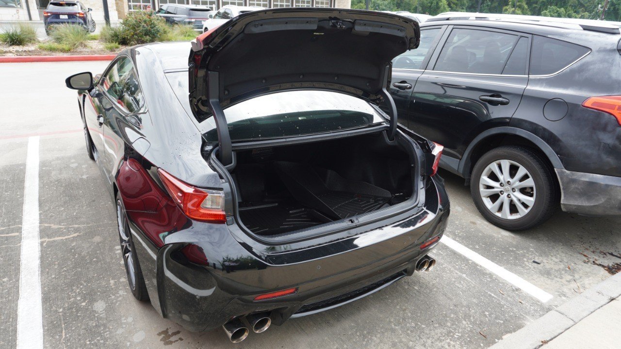 Used 2015 Black Lexus  image 27