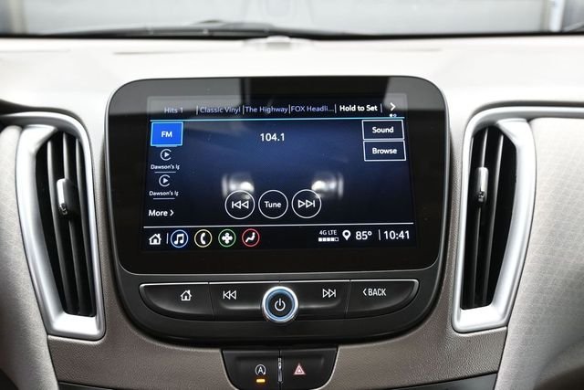 Used 2025 Gray Chevrolet LT image 22