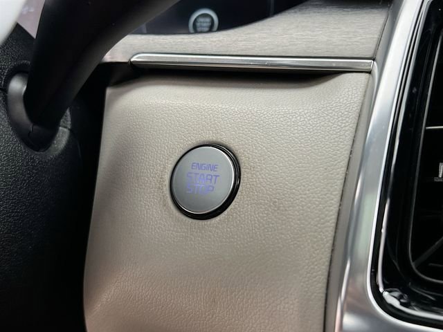 Used 2022 Black Kia SX Prestige image 37