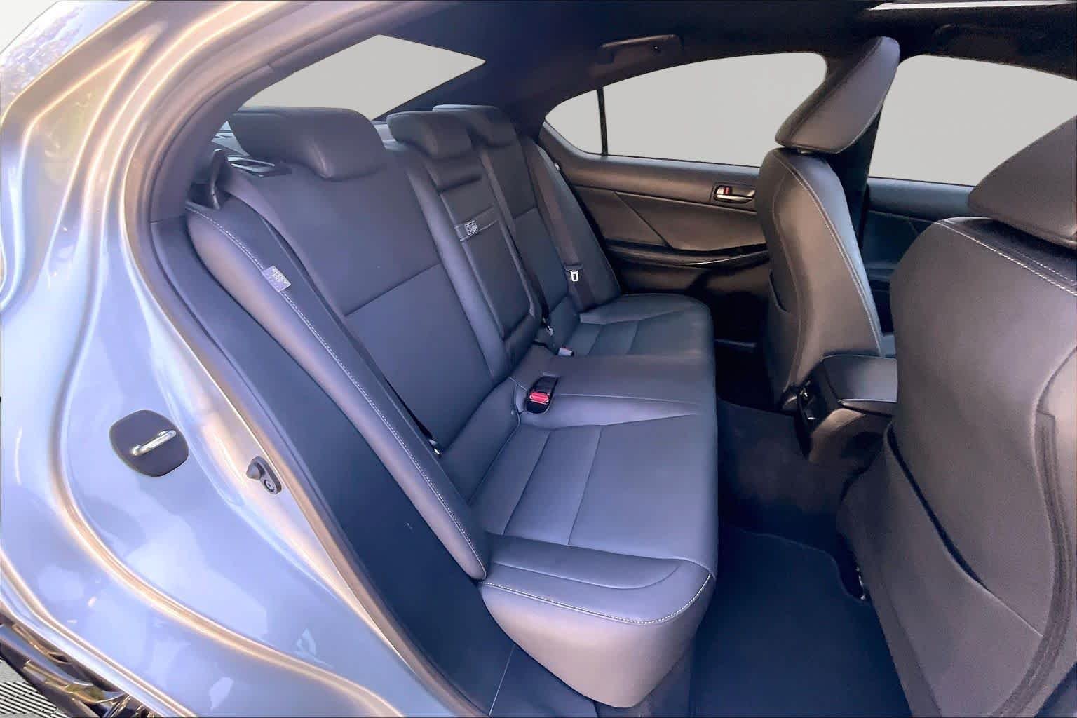 Used 2024 Iridium Lexus F SPORT Design image 39