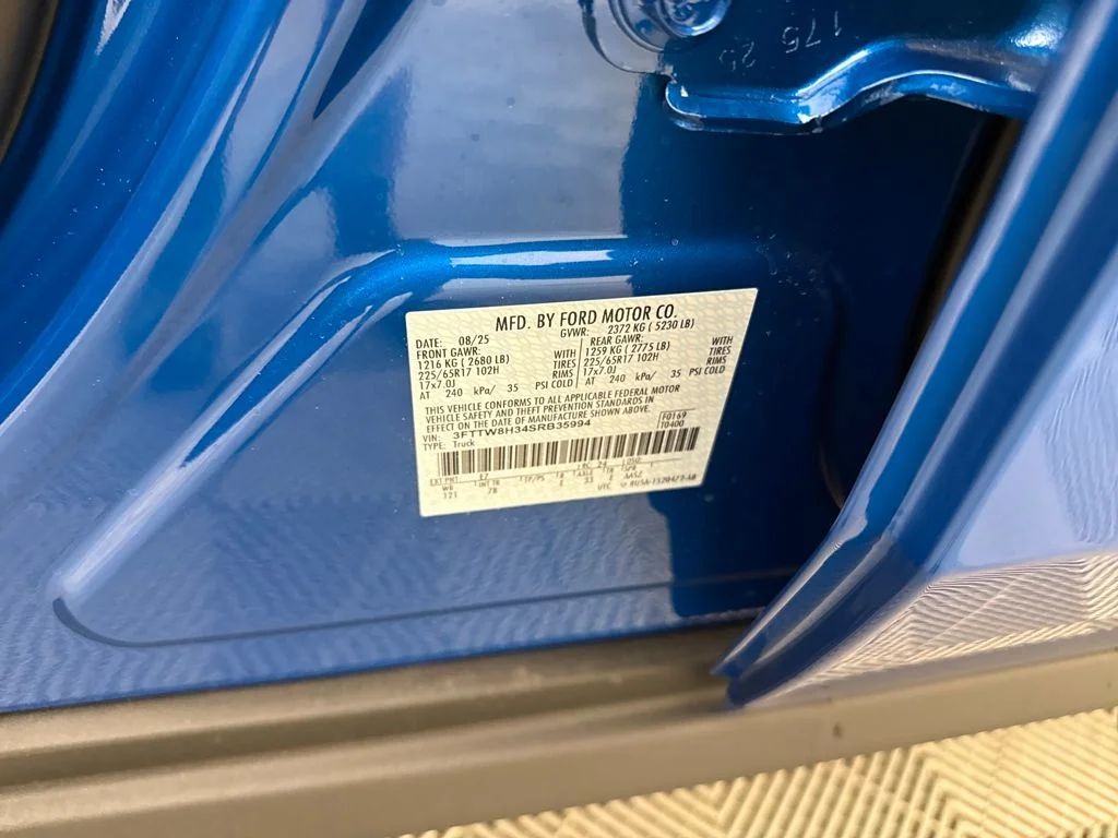 New 2025 Blue Ford XLT image 30