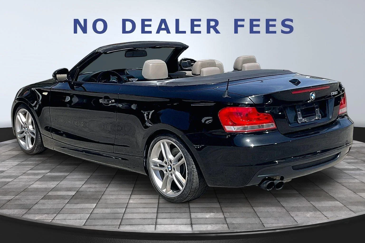 Used 2012  BMW 135i image 4