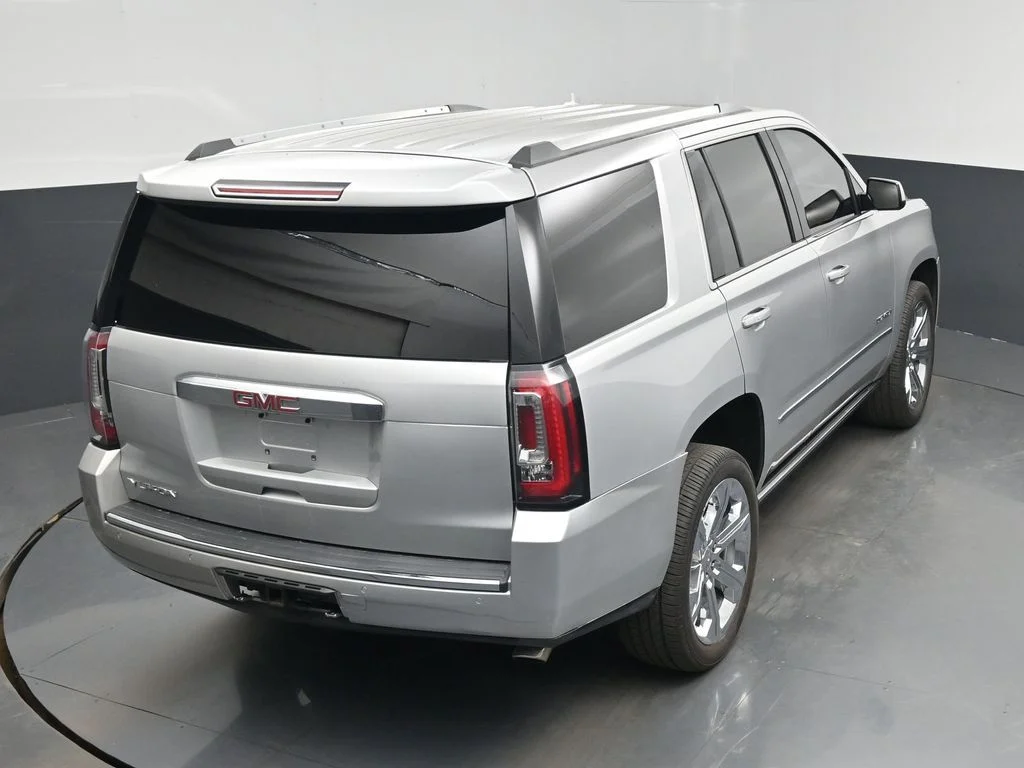 Used 2020 Silver GMC Denali image 24