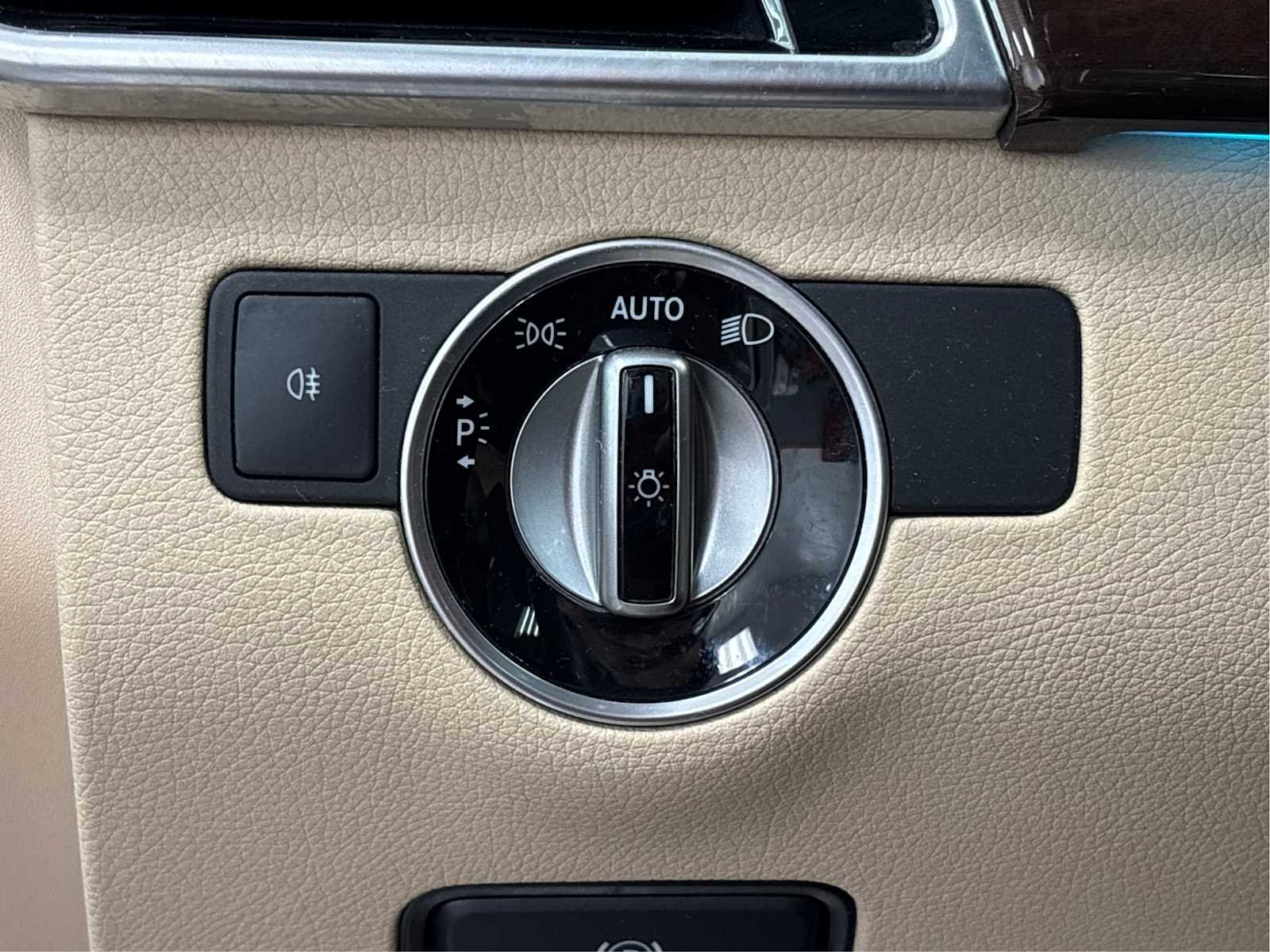 Used 2019 Polar White Mercedes-Benz GLS 450 image 44