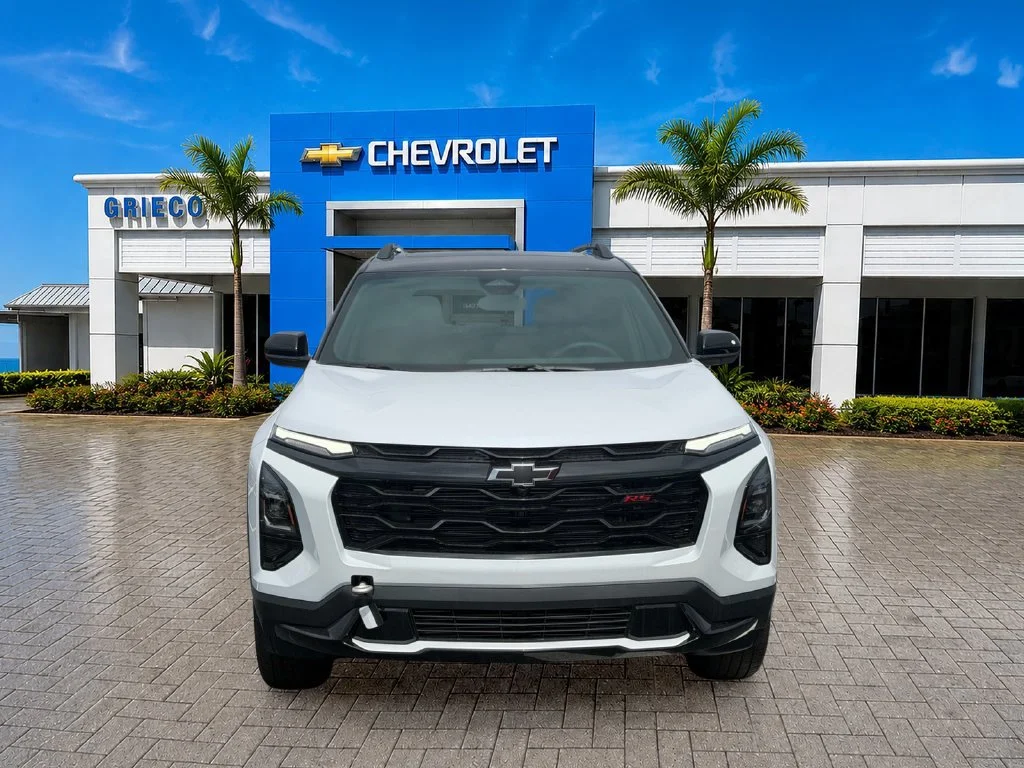 New 2027 Polar White Tricoat Chevrolet RS image 2
