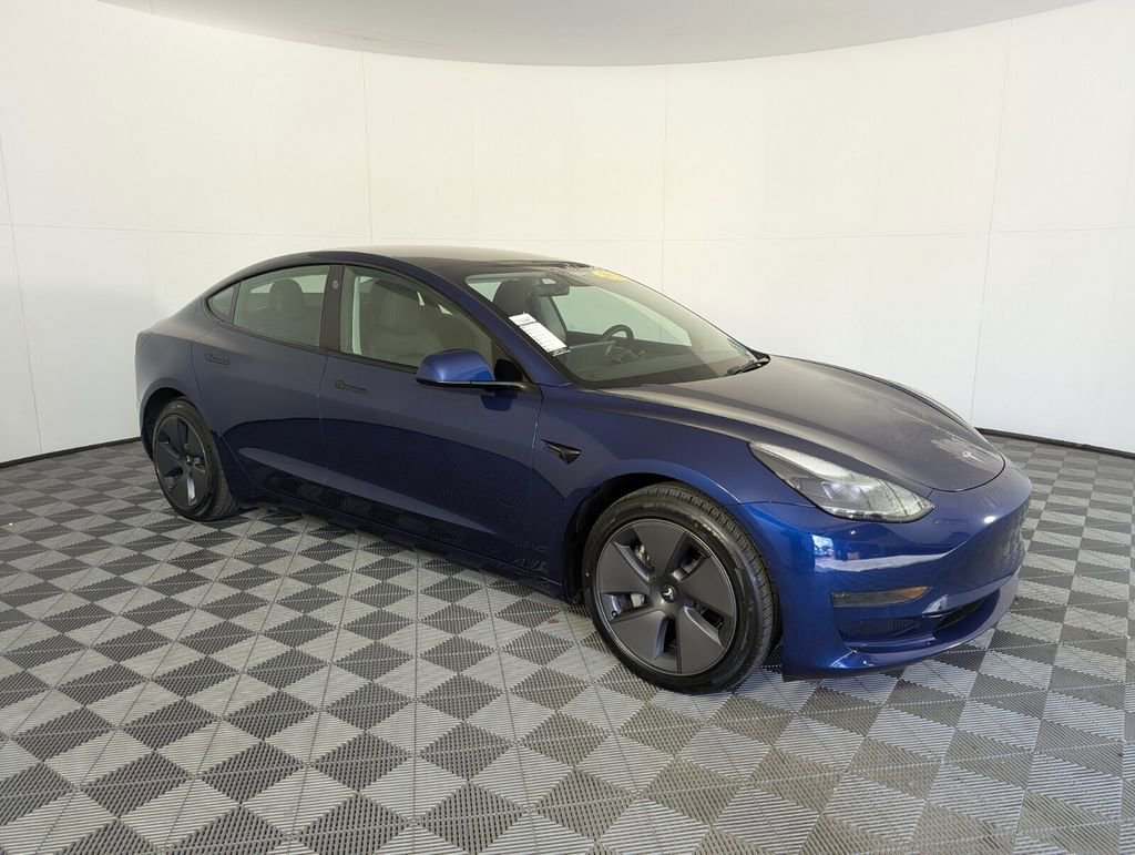 Used 2023 Tesla Model 3 Base with VIN 5YJ3E1EAXPF512253 for sale in West Palm Beach, FL
