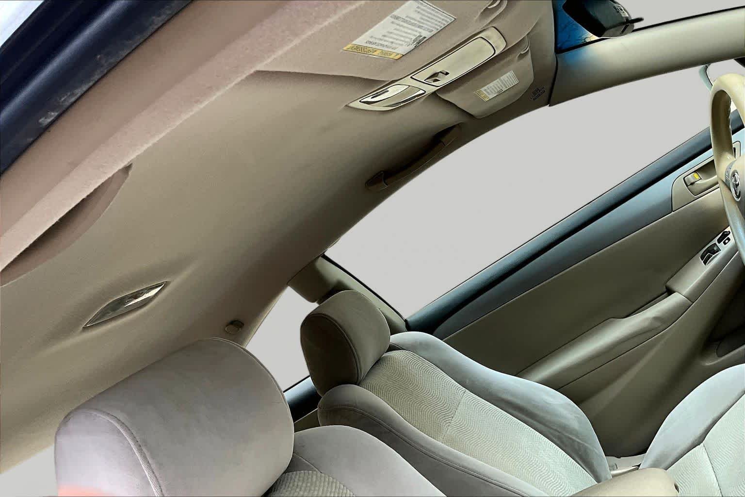 Used 2007 Blizzard Pearl Toyota SE image 13