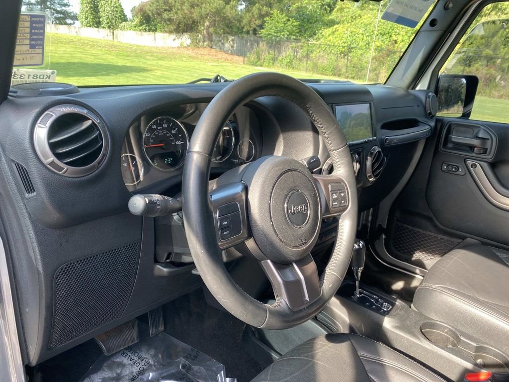 Certified Used 2018 Billet Silver Metallic Jeep Unlimited Altitude image 20