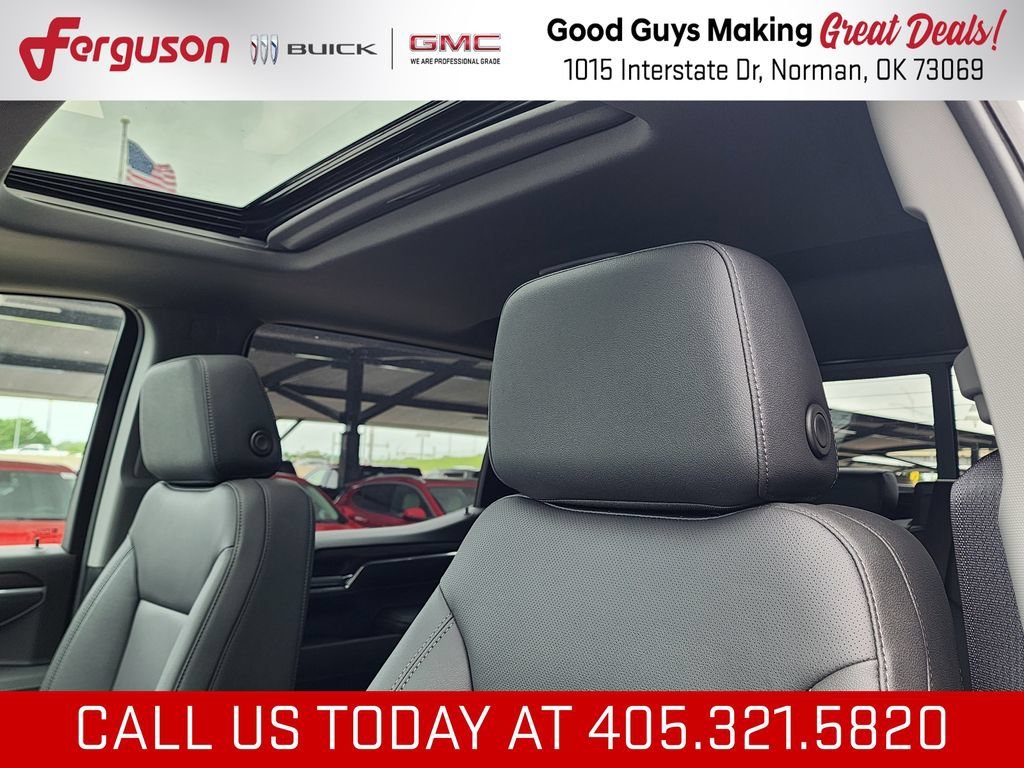 2026 GMC Sierra 1500 SLT - Photo 18