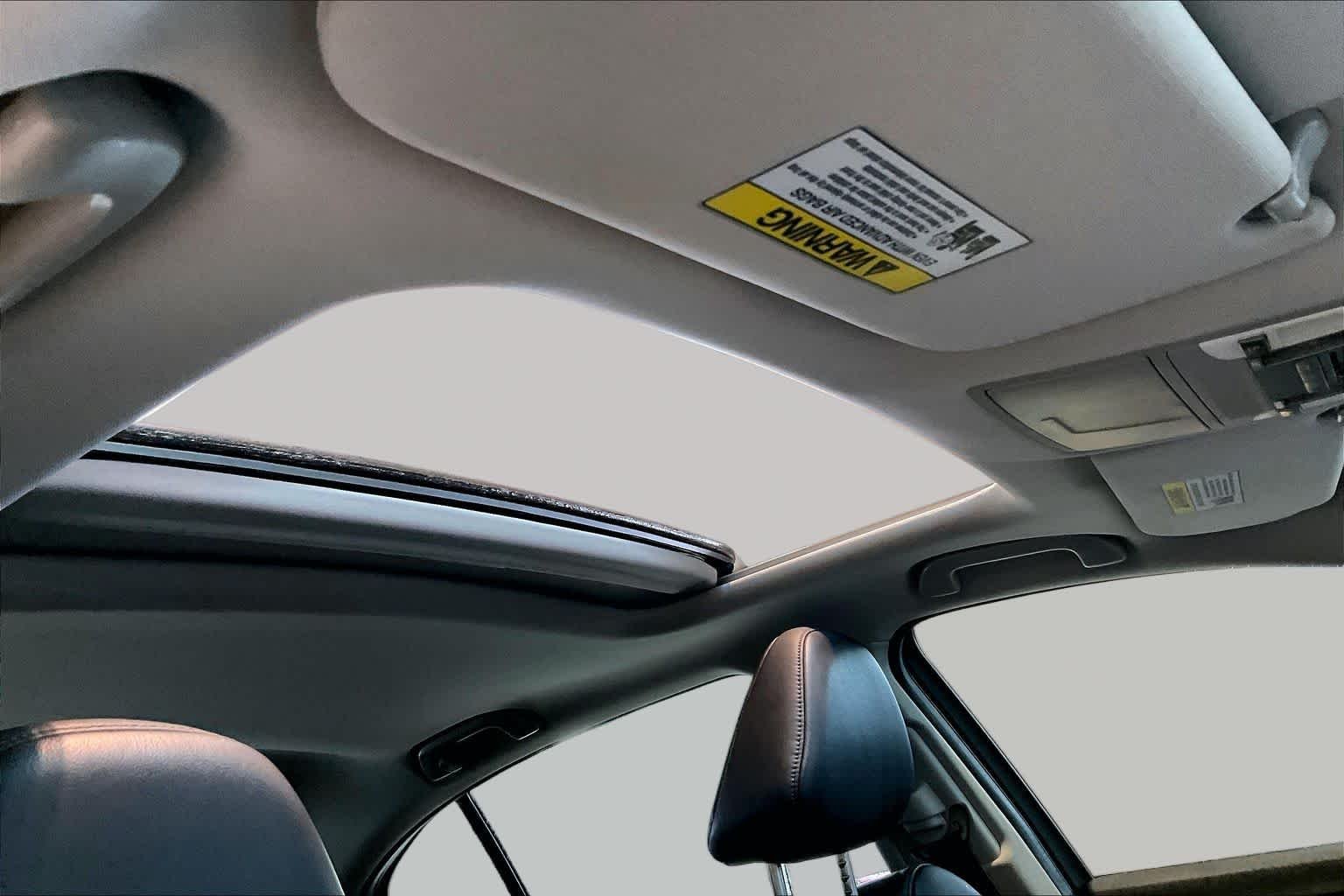 Used 2015 Bellanova White Pearl Acura V6 Tech image 14