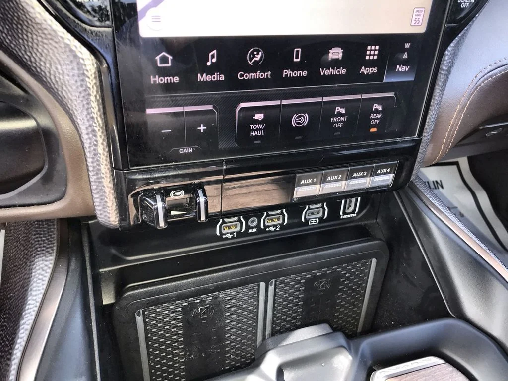 Used 2025 Black Ram Limited image 19