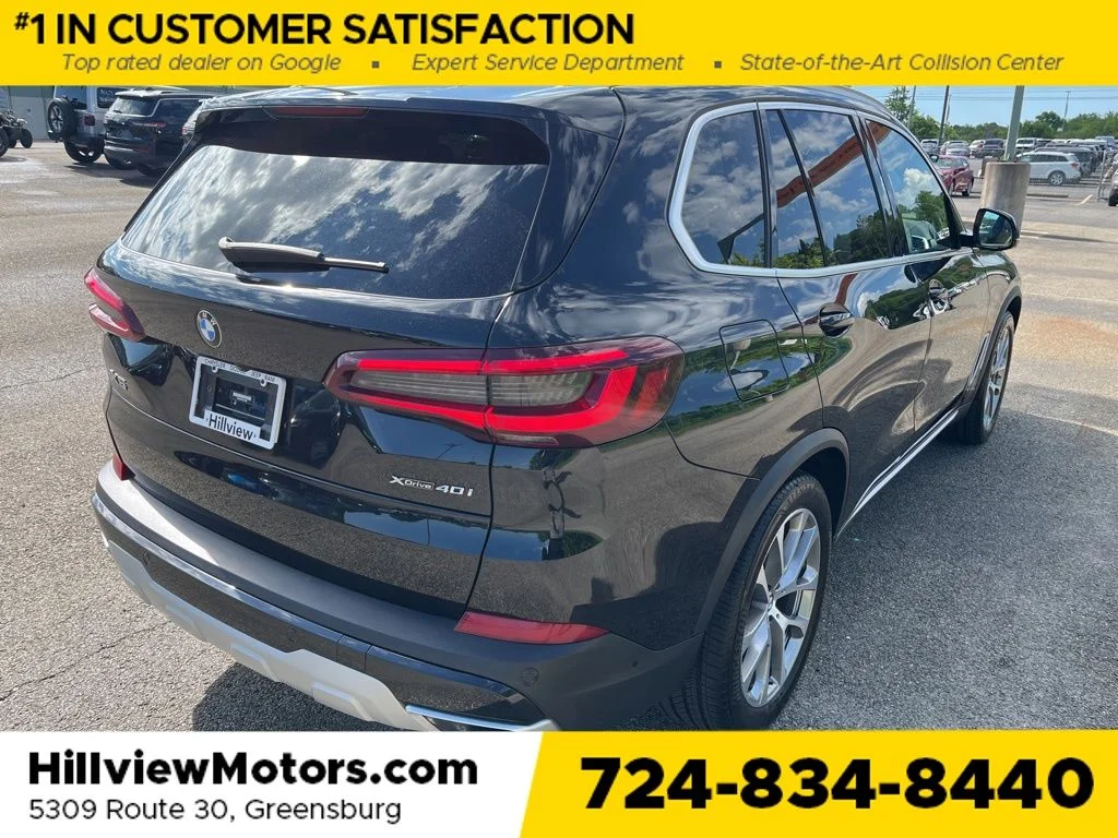 Certified Used 2022 Black Sapphire Metallic BMW xDrive40i image 6