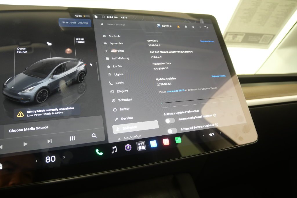 Used 2023  Tesla Performance image 23