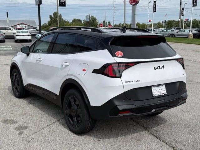 New 2027 Glacial White Pearl / Black Ro Kia X-Line image 5