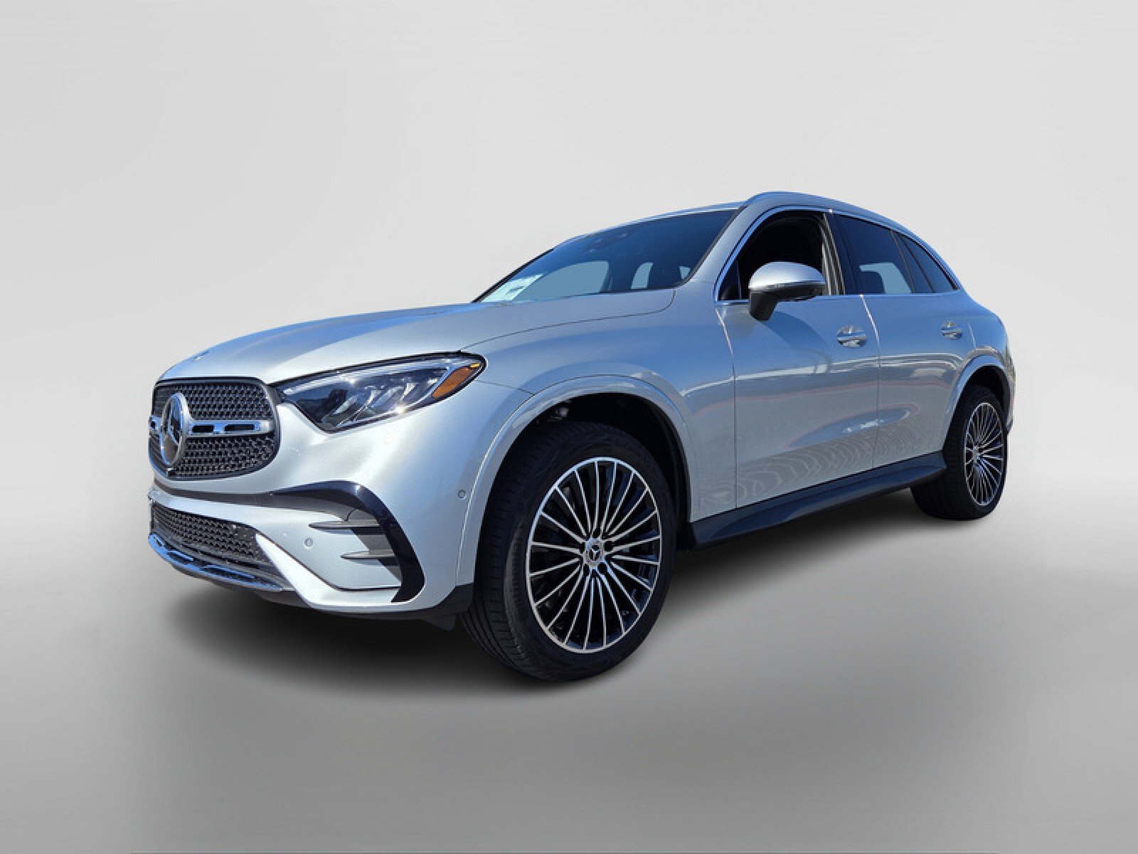 2025 Mercedes-Benz GLC Base - Photo 8