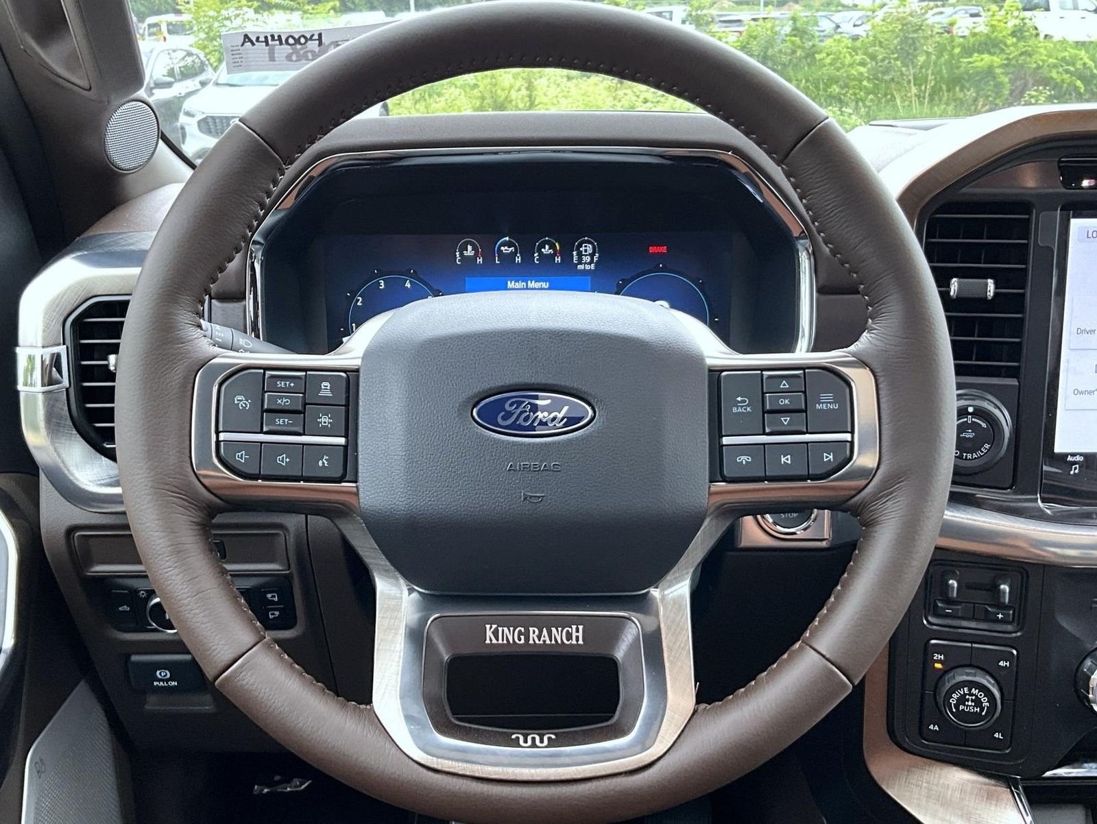 New 2026 Star White Metallic Tri-Coat Ford King Ranch image 13