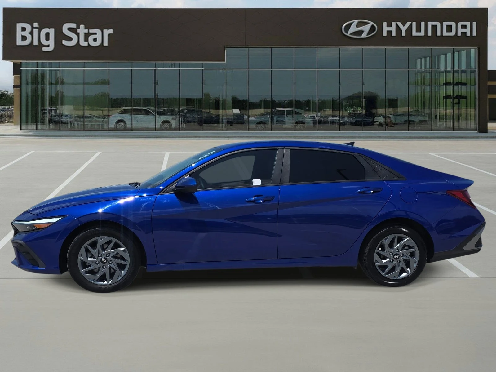 Used 2024 Intense Blue Hyundai SEL image 2