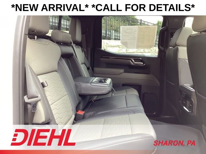 Used 2022 White Chevrolet ZR2 image 17