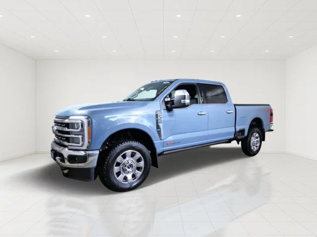 Used 2023 Gray Ford Lariat image 2