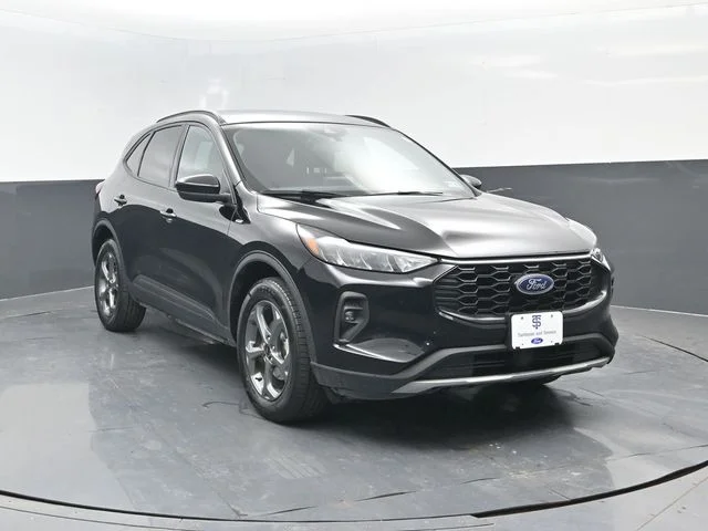 Certified Used 2025 Black Metallic Ford ST-Line Select image 32