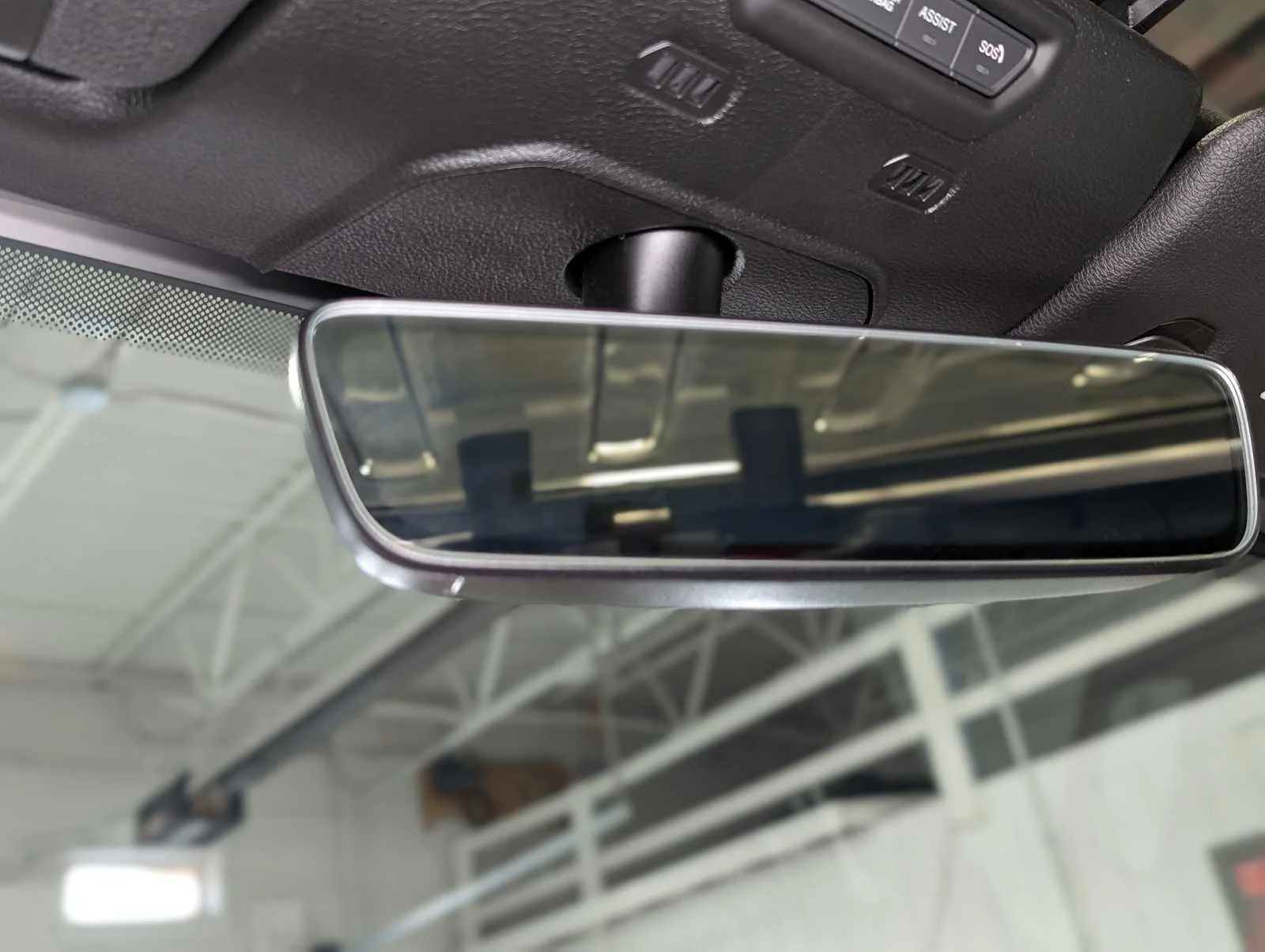 Used 2019 Firecracker Red Clearcoat Jeep Sahara image 40