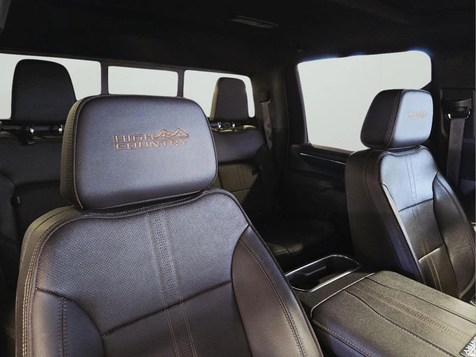 Used 2024 Black Chevrolet High Country image 44