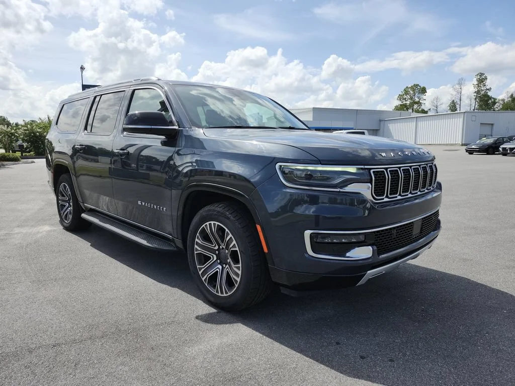 Used 2024 Gray Med Jeep Series II image 7