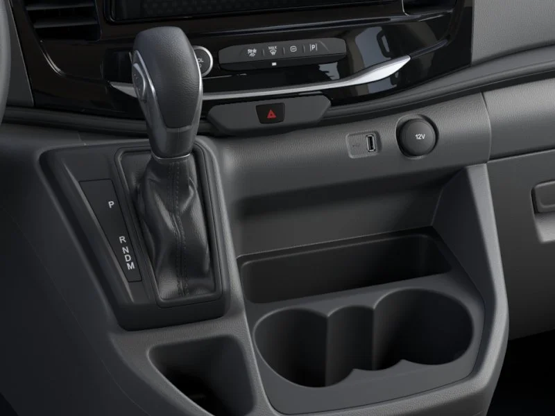New 2025 Oxford White Ford Passenger Van XLT image 37