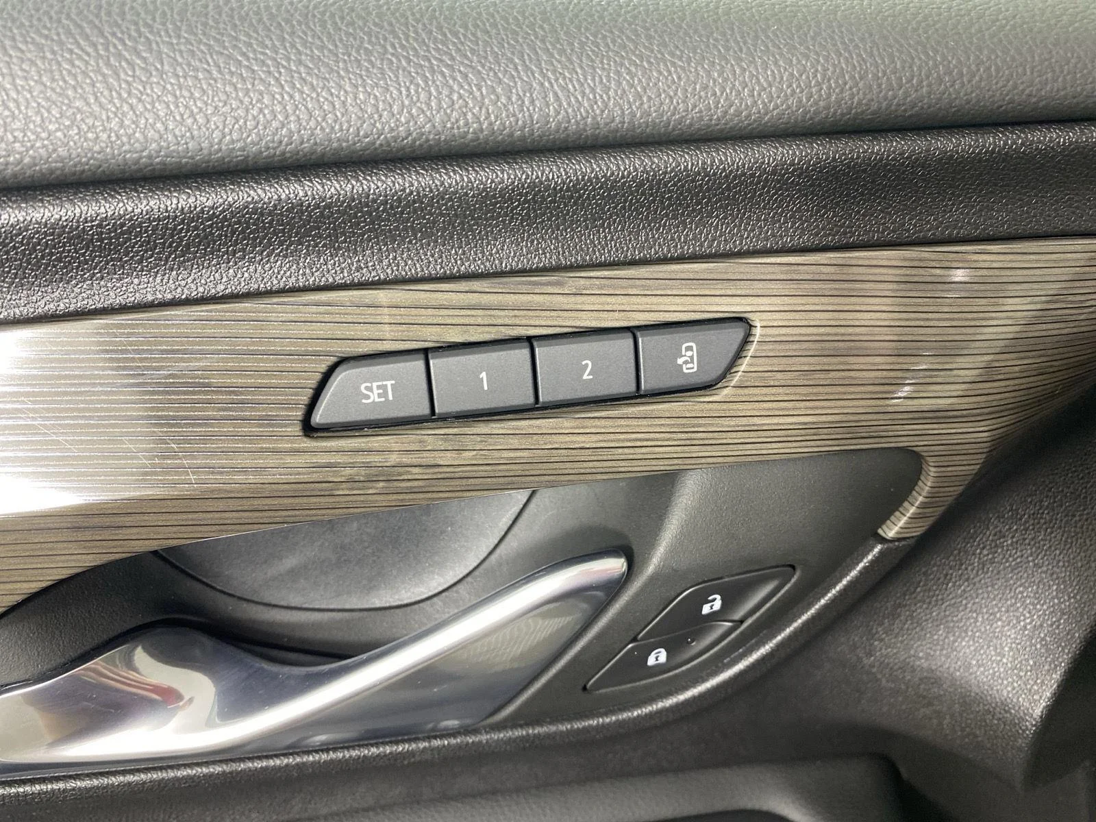 Used 2024 Ebony Twilight Metallic GMC Denali image 23